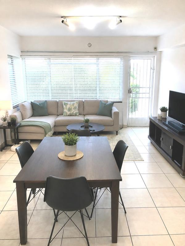 To Let 1 Bedroom Property for Rent in Rondebosch Western Cape
